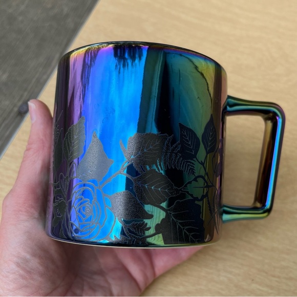 Starbucks 2020 Fall Black Iridescent Ceramic Rose 14 OZ Mug - Picture 10 of 16